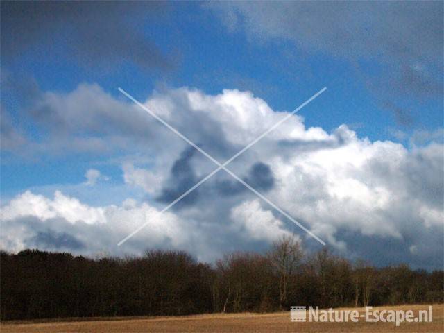 Wolken boven NHD Castricum