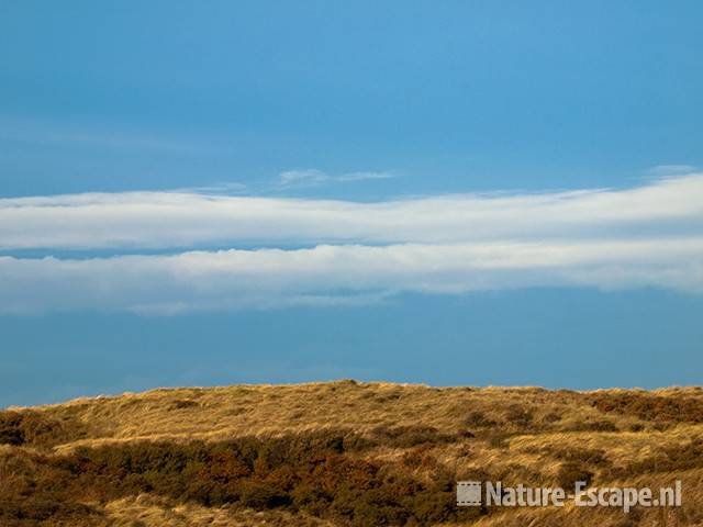 Wolkenband boven zeereep, NPZK MHD1 201109